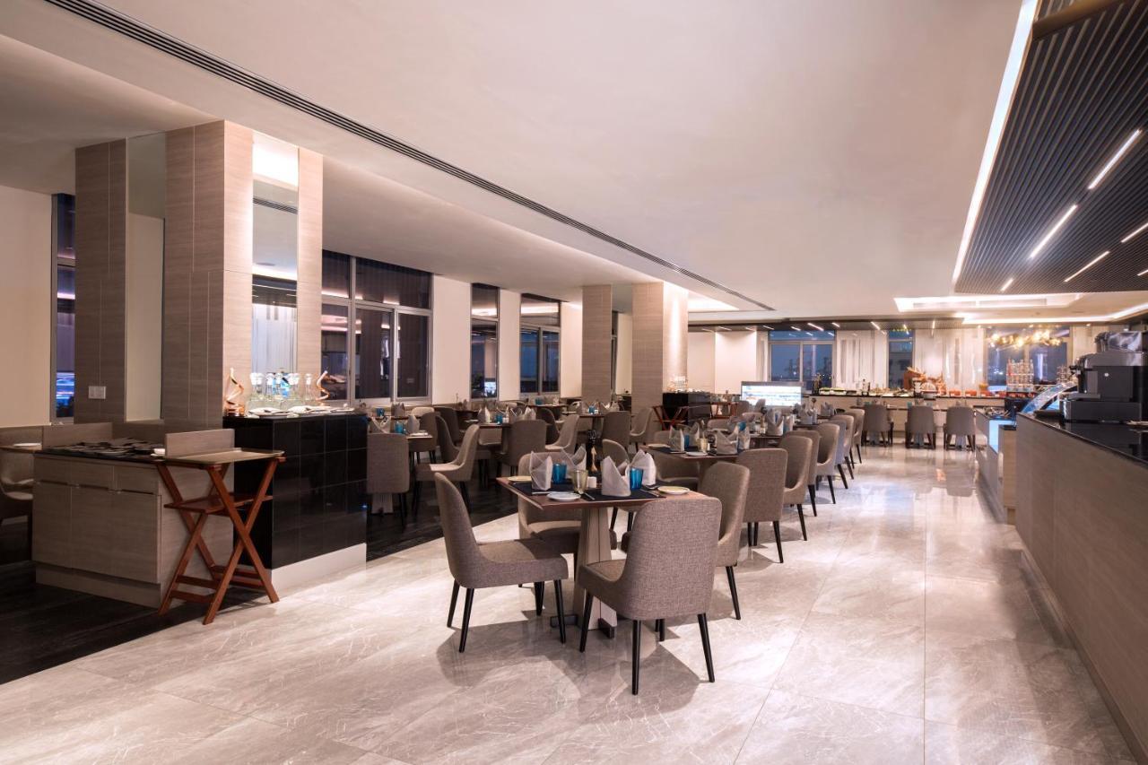 Zealax Hotel & Residence Yangon Exterior foto